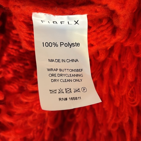 FIBFLX Red Textured Loop Sleeveless Top Medium - Picture 6 of 6